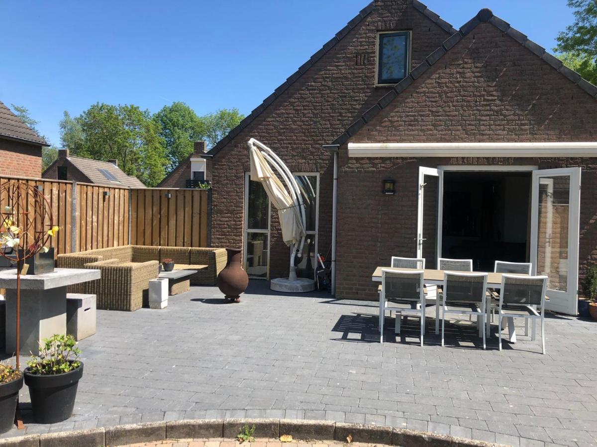 Recreatiewoning Maas En Waal 191 Vila Ewijk Exterior foto