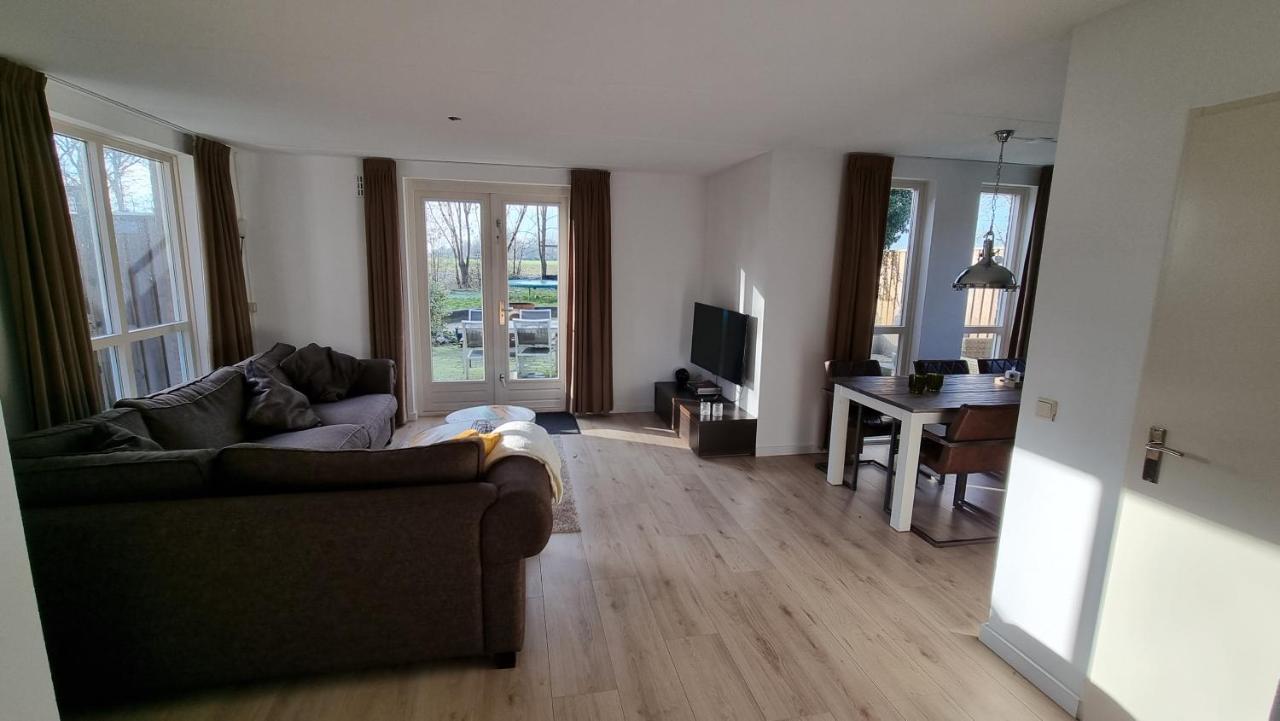 Recreatiewoning Maas En Waal 191 Vila Ewijk Exterior foto